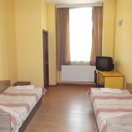House For Guests And Friends Hotel Svishtov Luaran gambar